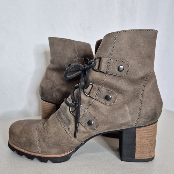 Sorel Addington Lace-Up Booties - Size 12 - Picture 2 of 16